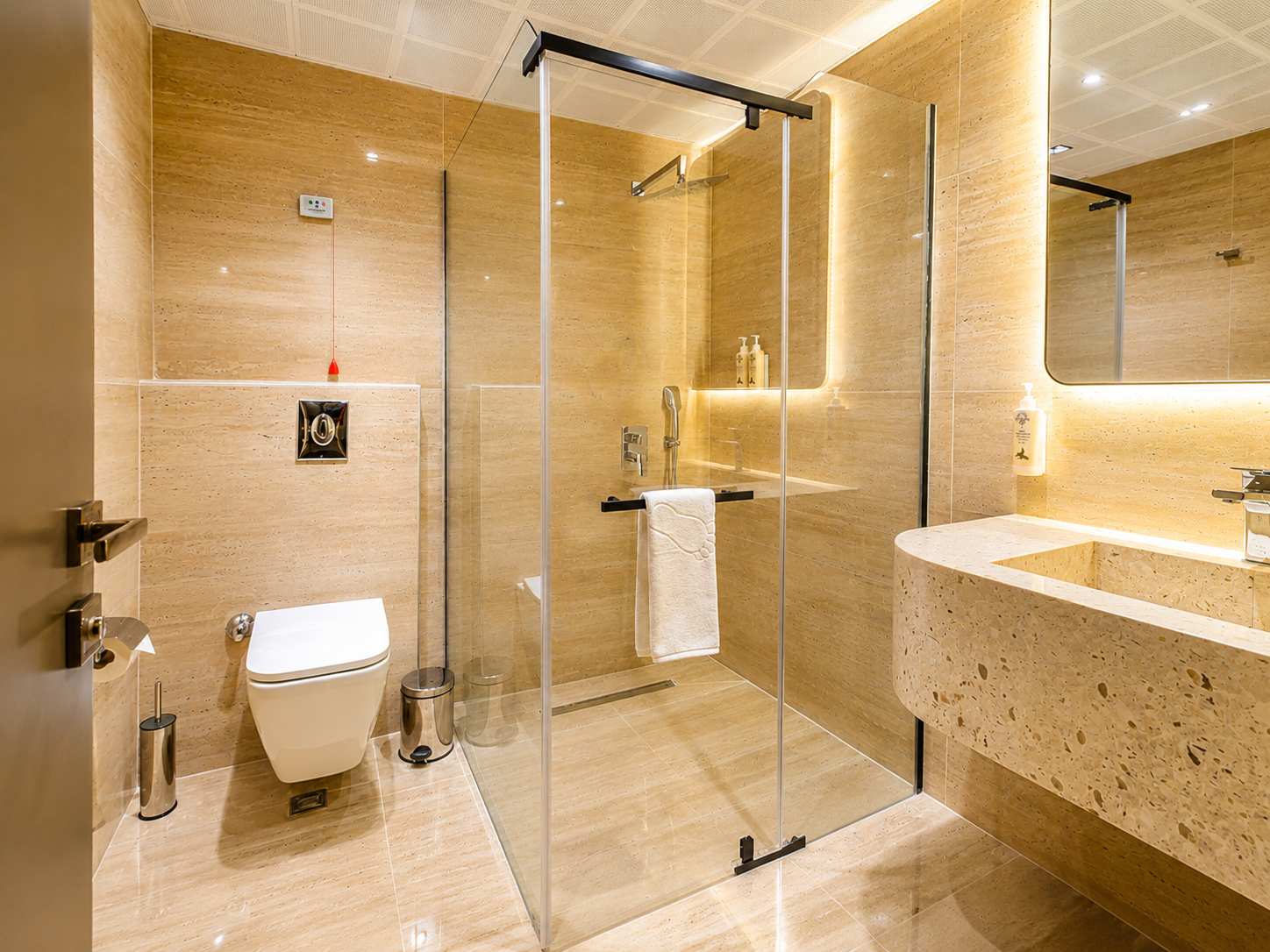 The Rizon Hotel Banyo